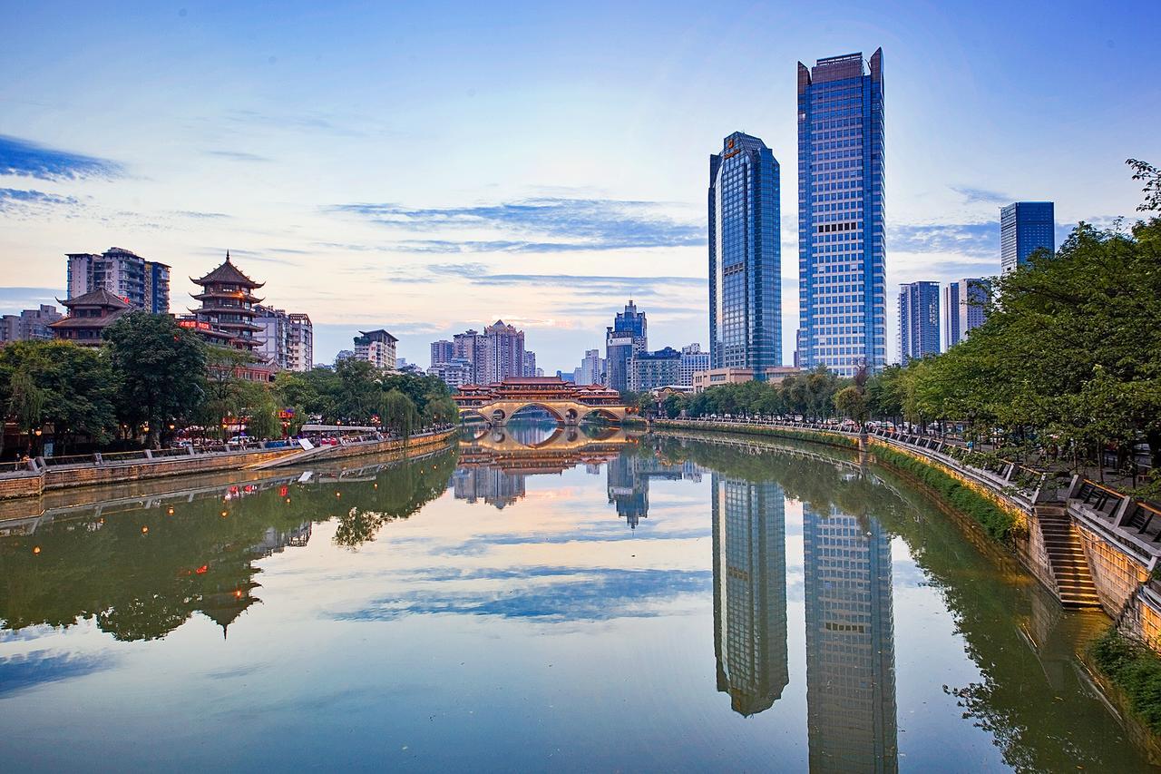 Chengdu Cloud Service Apartment Chunxi Taikoo Branch Dış mekan fotoğraf